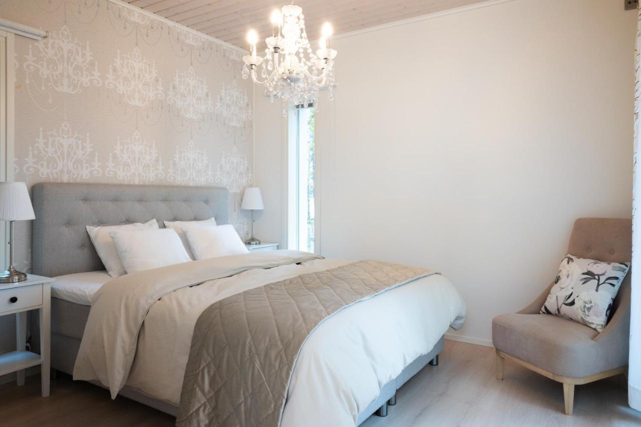 Luxurious Villa Kinos With Jacuzzi Rovaniemi Zewnętrze zdjęcie