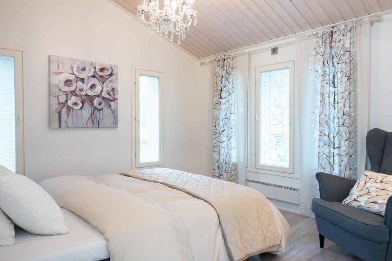Luxurious Villa Kinos With Jacuzzi Rovaniemi Zewnętrze zdjęcie