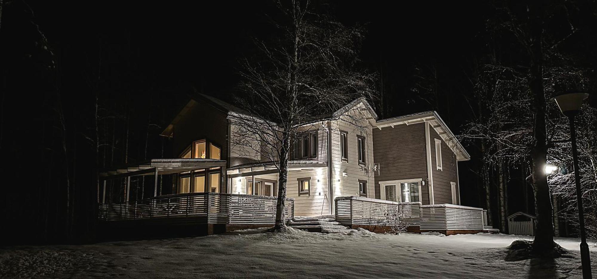 Luxurious Villa Kinos With Jacuzzi Rovaniemi Zewnętrze zdjęcie